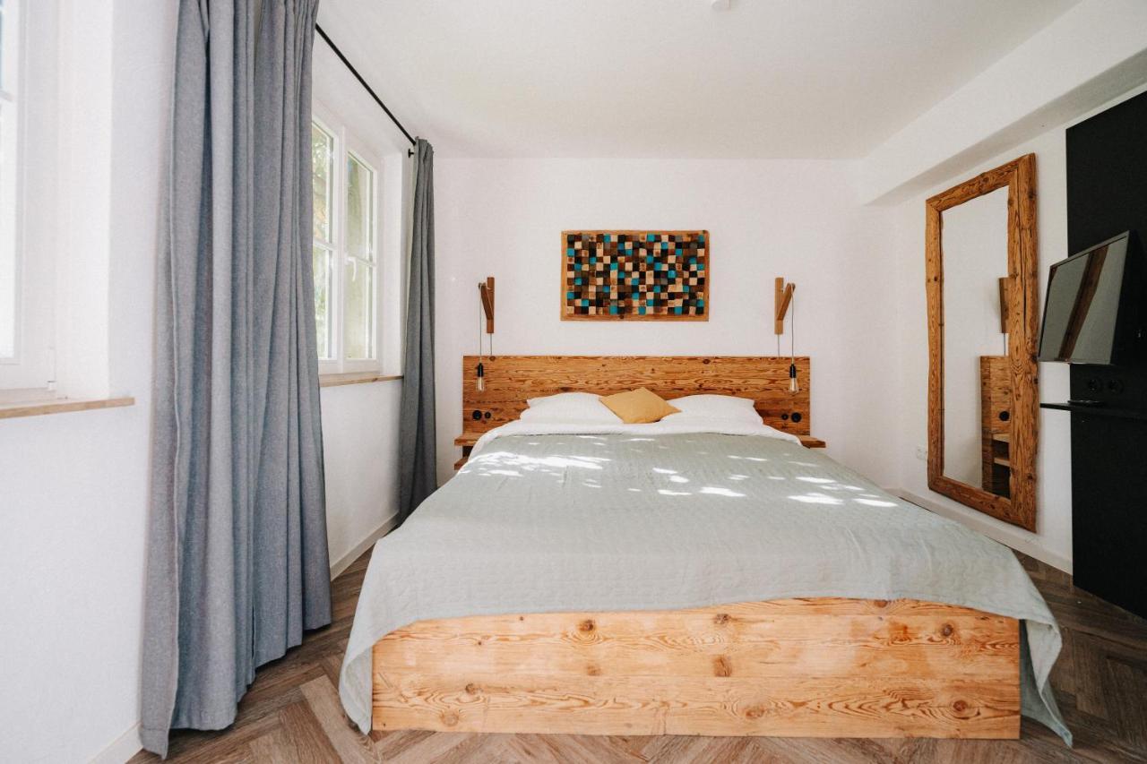 Appartement Residenz Bella Italia - Charmante Unterkunft Im Herzen Von Wuerzburg Mit Balkon, Terrasse Und Parkplatz Im Innenhof! Экстерьер фото